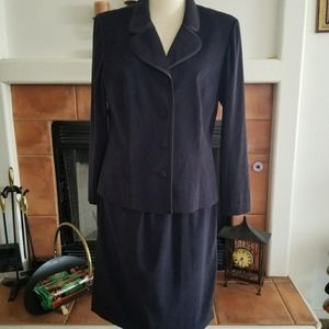 Navy Leslie Faye Skirt Suit Size 14